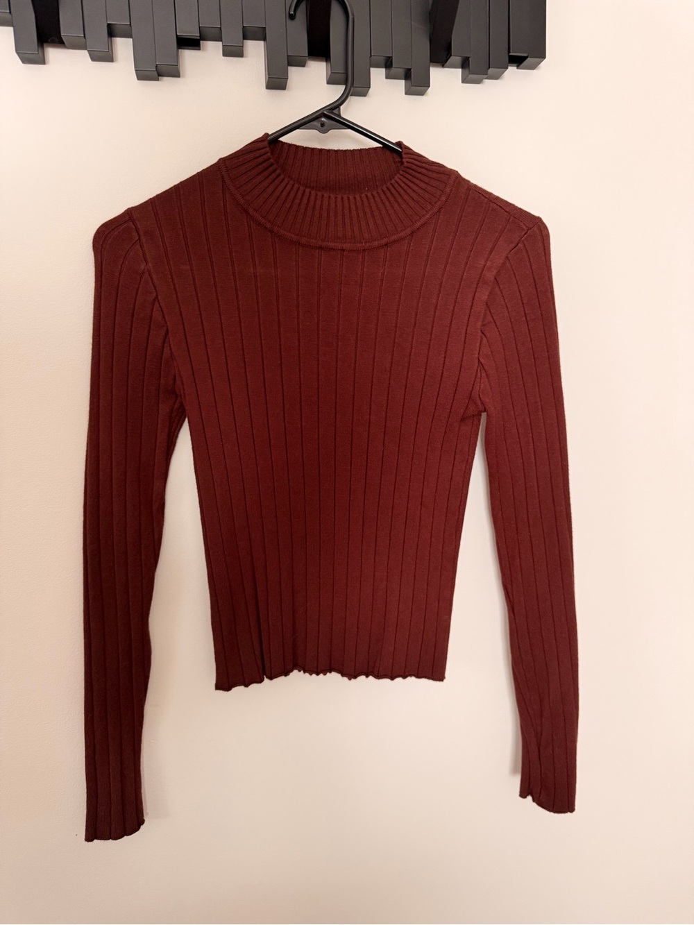 Women's Ribbed Long-Sleeve Top